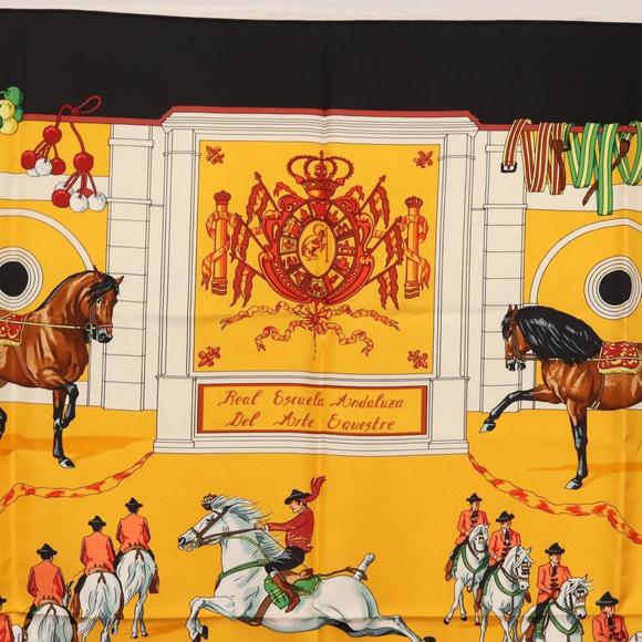 HERMES Carre 90 Scarf ""Real Escuela Andaluza Del Arte Ecuestre "" Auth hk3013 - Picture 3 of 13